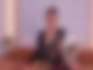 Manuela-21's Live Sex Cam Show
