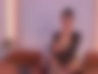 Manuela-21's Live Sex Cam Show