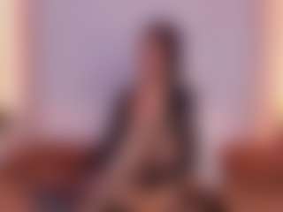 Manuela-21's Live Sex Cam Show