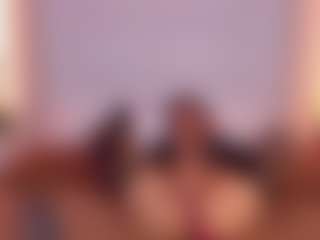 Manuela-21's Live Sex Cam Show