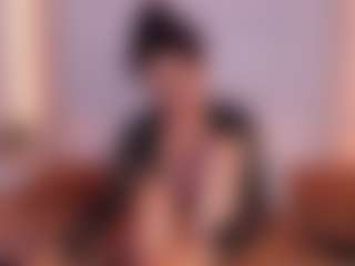 Manuela-21's Live Sex Cam Show