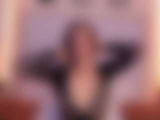 Live cam show with Manuela-21 - Lingerie on madthumbs