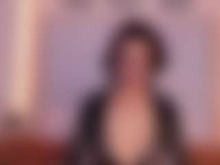 Manuela-21's Live Sex Cam Show