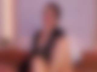 Manuela-21's Live Sex Cam Show