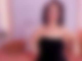 Manuela-21's Live Sex Cam Show