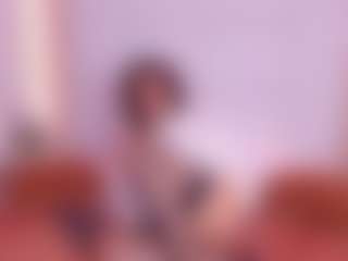 Manuela-21's Live Sex Cam Show