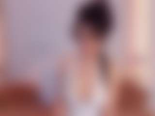 Manuela-21's Live Sex Cam Show