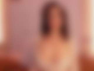 Live cam show with Manuela-21 - Skinny MILF on Gym Cam Girls
