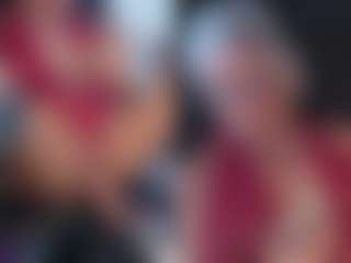 Live cam show with SilverRain69 - Gagging on madthumbs