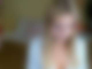 Live cam show with sophiaawhite - Blonde Hair on SxyPornLive