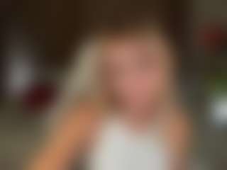 sophiaawhite's Live Sex Cam Show