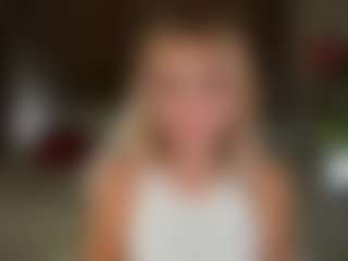 sophiaawhite's Live Sex Cam Show