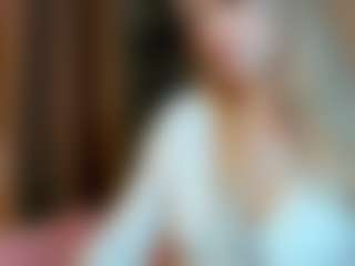 Live cam show with sophiaawhite - College on Camsoda