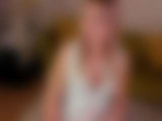 Live cam show with sophiaawhite - Moaning on StripNow