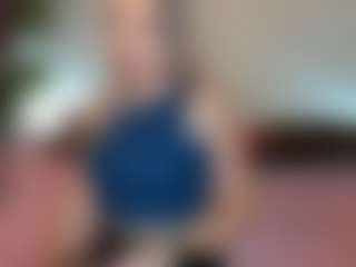Live cam show with sophiaawhite - Full Nudity on Camsoda