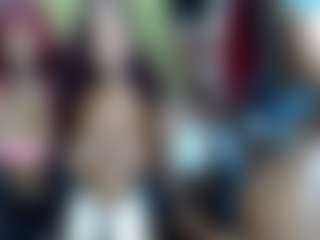 Kiara and Mia's Live Sex Cam Show