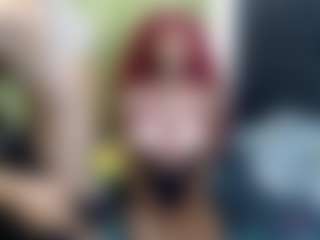 Kiara and Mia's Live Sex Cam Show