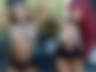 Live cam show with Kiara and Mia - Pornstar Skinny on Camversity