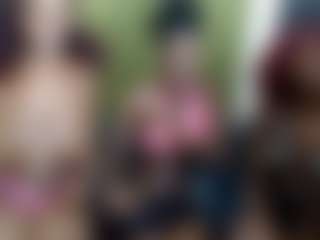 Kiara and Mia's Live Sex Cam Show