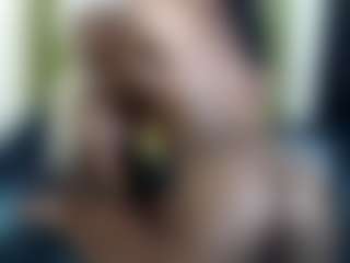 Kiara and Mia's Live Sex Cam Show