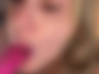 TwistedFlamingo's Live Sex Cam Show