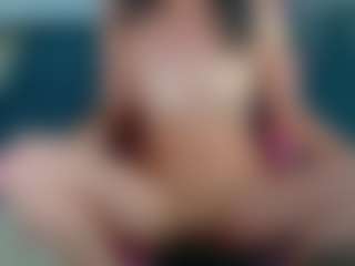 Live cam show with VekyCherry - Shower on Camsoda