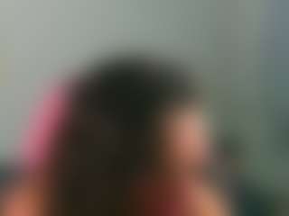 Live cam show with VekyCherry - Blowjob on PervPlay.com