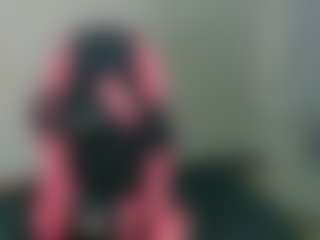 Live cam show with VekyCherry - Shower on Camsoda