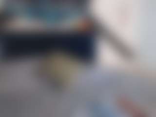 Live cam show with VekyCherry - Shower on xheatlive.com