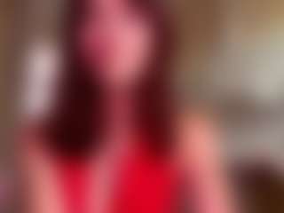 Live cam show with XeniaShaffstall - Nipple Piercings on Gym Cam Girls