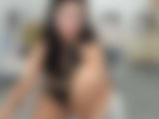 YasmineVixen's Live Sex Cam Show