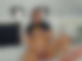 YasmineVixen's Live Sex Cam Show