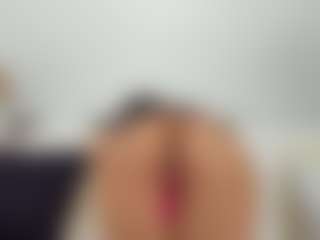 YasmineVixen's Live Sex Cam Show