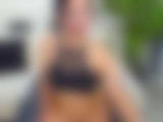 YasmineVixen's Live Sex Cam Show