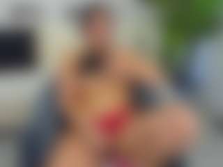 YasmineVixen's Live Sex Cam Show