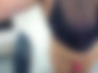 YasmineVixen's Live Sex Cam Show
