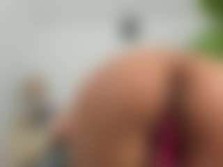 YasmineVixen's Live Sex Cam Show