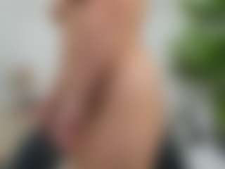 YasmineVixen's Live Sex Cam Show