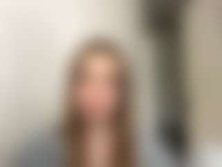 AdrieneMihor's Live Sex Cam Show