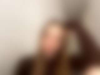 Show live cam dengan AdrieneMihor - Oil di Camsoda