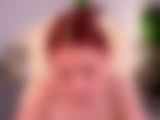 Live cam show with BeatriceLoven - Smoking on CamwithHer