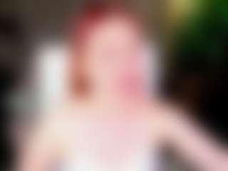 Live cam show with BeatriceLoven - Blue Eyes on Instabang