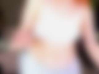 Live cam show with BeatriceLoven - Smoking on galaxygirlnitro.com