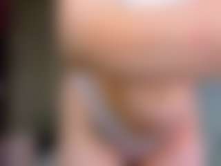 BeatriceLoven's Live Sex Cam Show