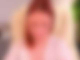 Live cam show with BeatriceLoven - Red Hair HD on Camsoda