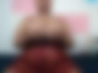 Cam Show en direct de BIGTITTISXX