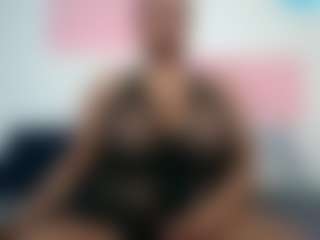 BIGTITTISXX's Live Sex Cam Show