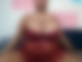 BIGTITTISXX's Live Sex Cam Show