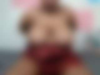 BIGTITTISXX's Live Sex Cam Show
