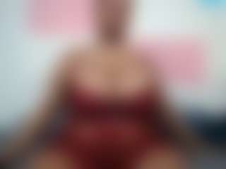 BIGTITTISXX's Live Sex Cam Show